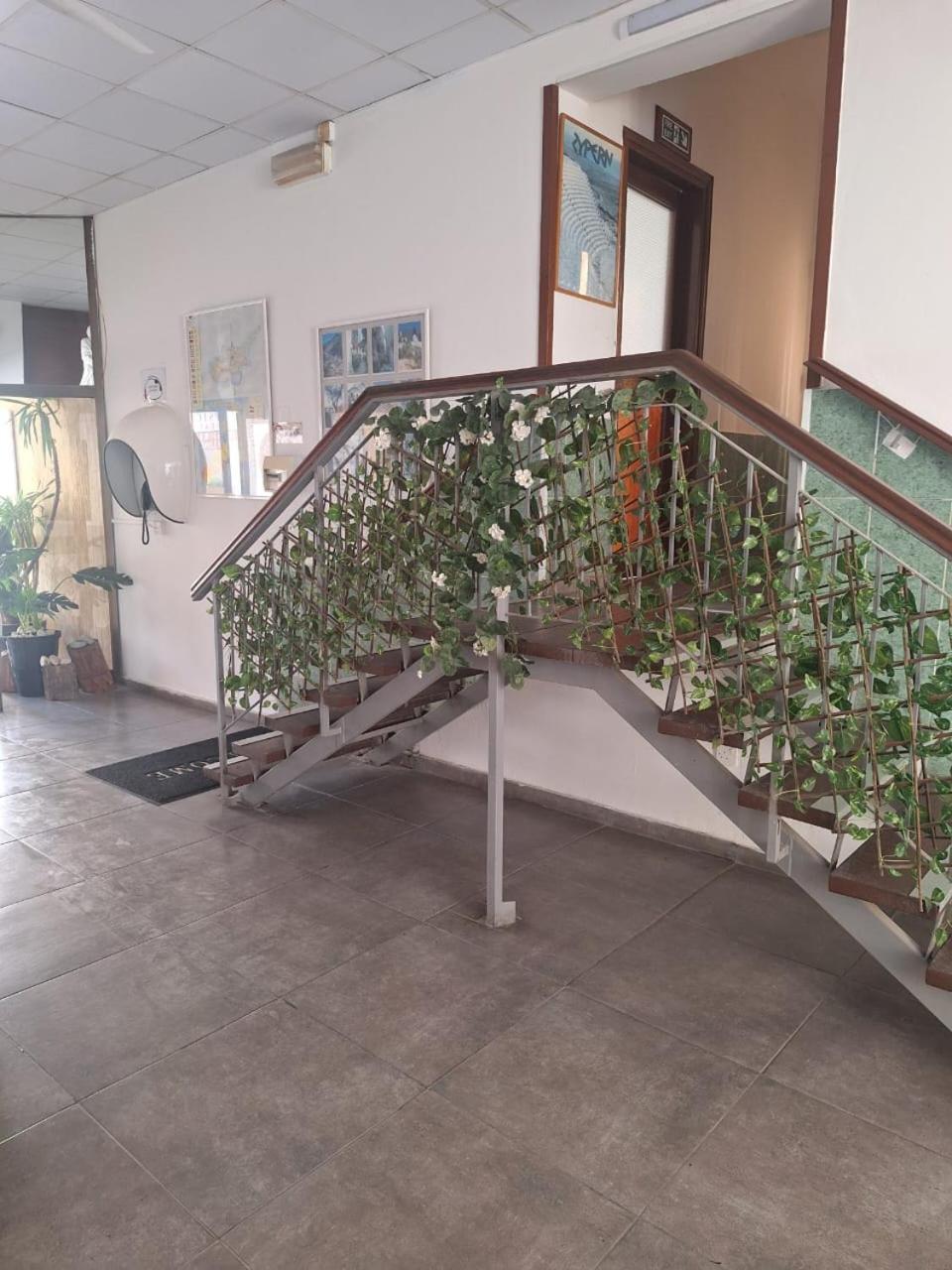 Terpsichore Holiday Apts Limassol Bagian luar foto