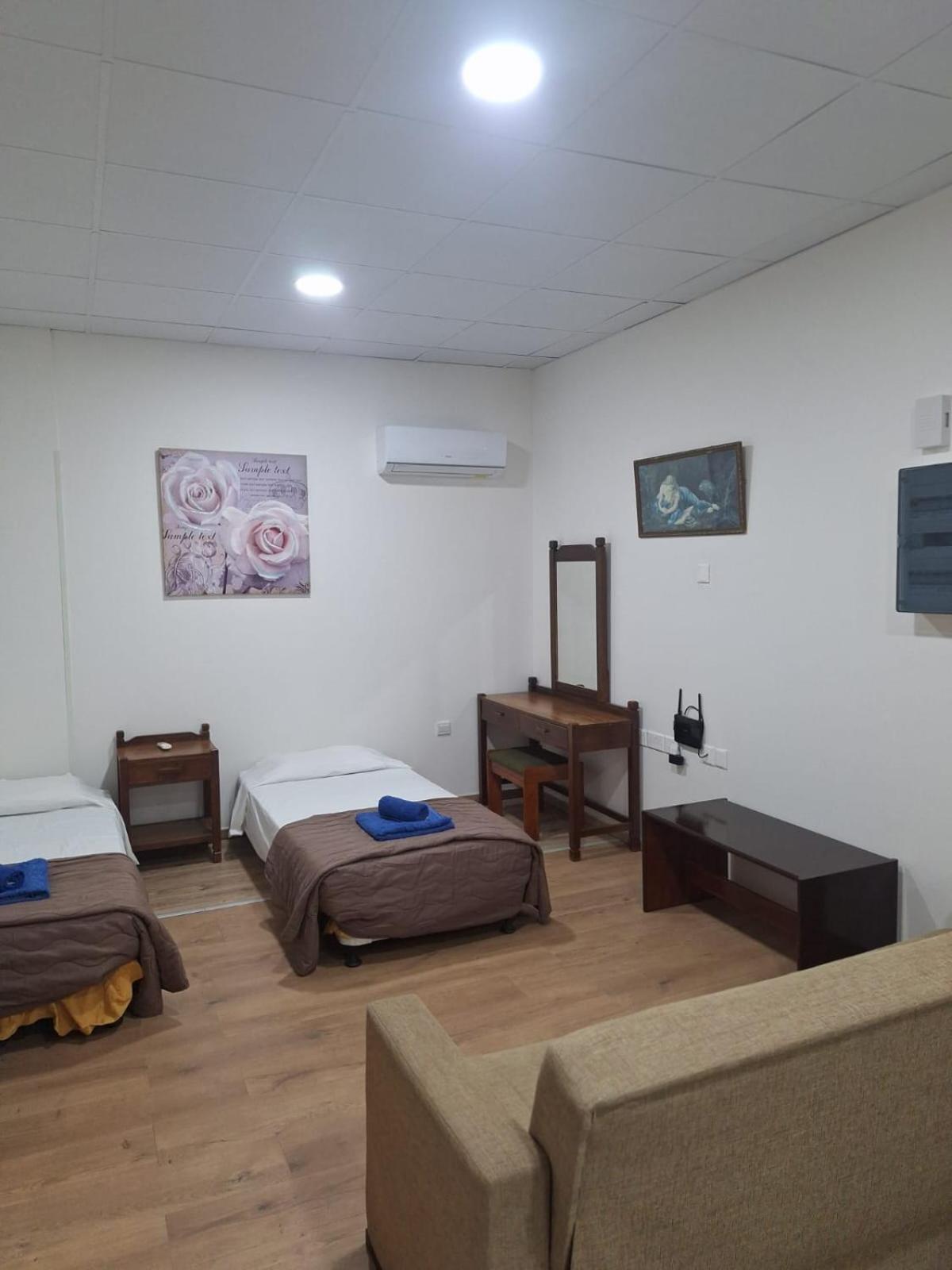 Terpsichore Holiday Apts Limassol Bagian luar foto