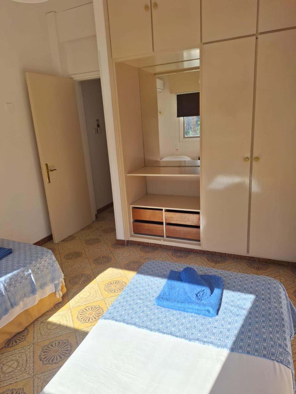 Terpsichore Holiday Apts Limassol Bagian luar foto