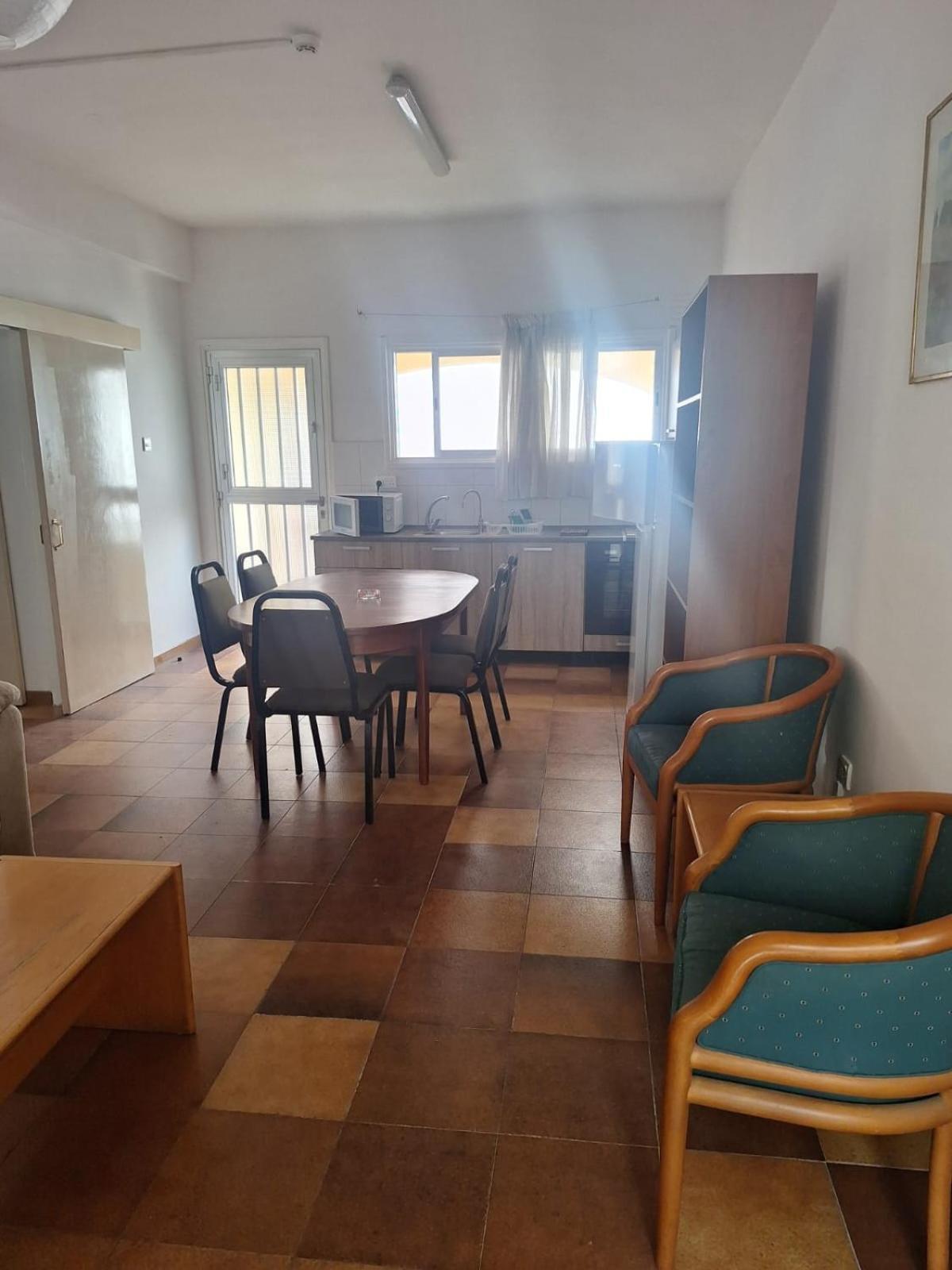 Terpsichore Holiday Apts Limassol Bagian luar foto