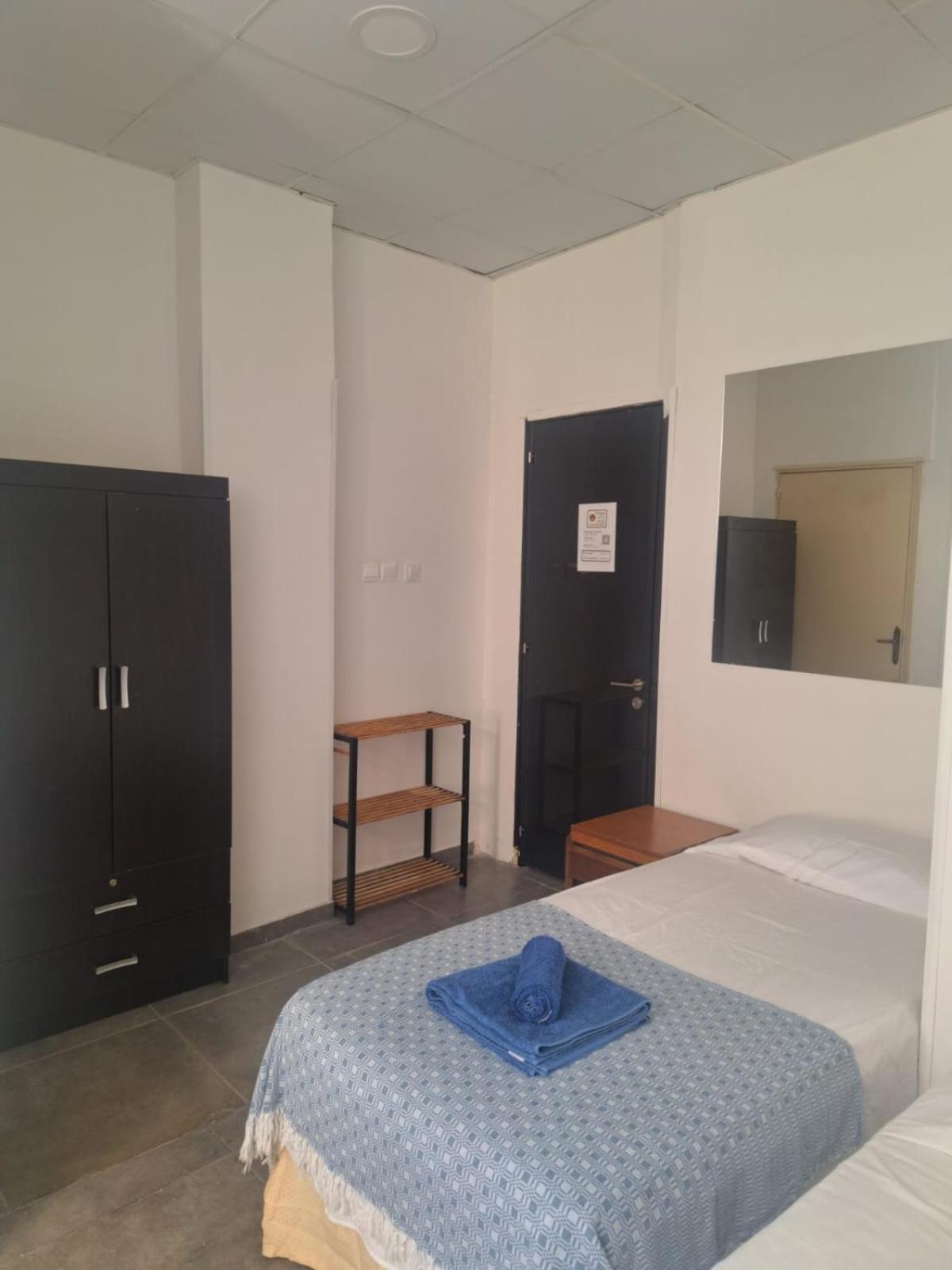 Terpsichore Holiday Apts Limassol Bagian luar foto
